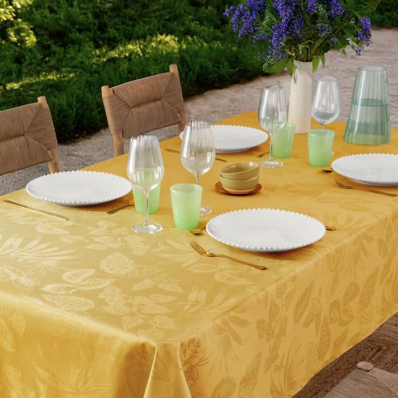 Tischdecke mit Fleckschutz