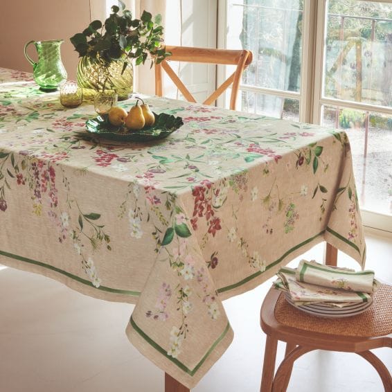 Wasserabweisende Tischdecke