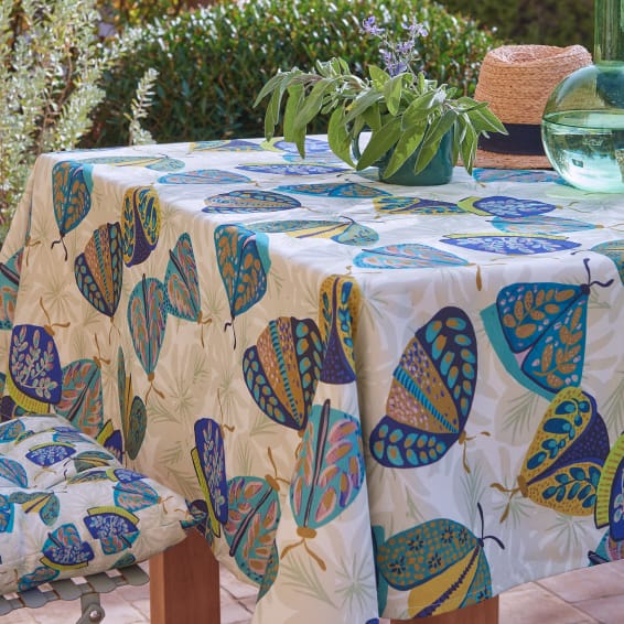 Nappe enduite, traitée anti-UV
